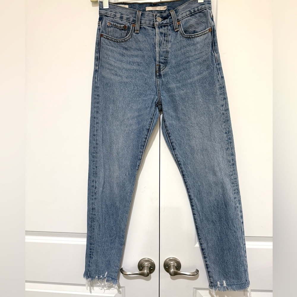 Levi's Vintage Big E Light Blue Denim Fly Button Premium Distressed Jeans